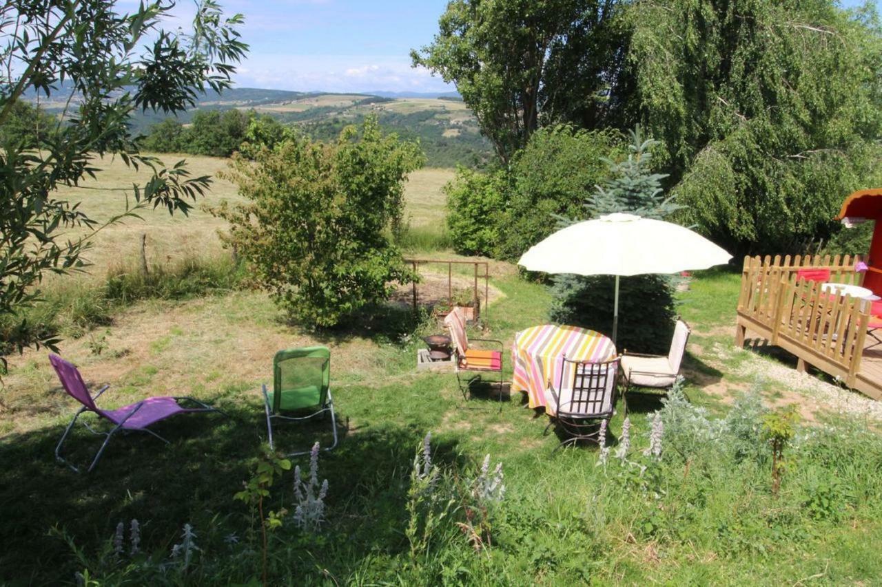 Отель Ferme De La Bonnefontaine Plats Экстерьер фото